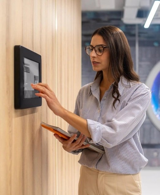 Complete Access Control Solutions for Businesses Complete Access Control Solutions for Businesses